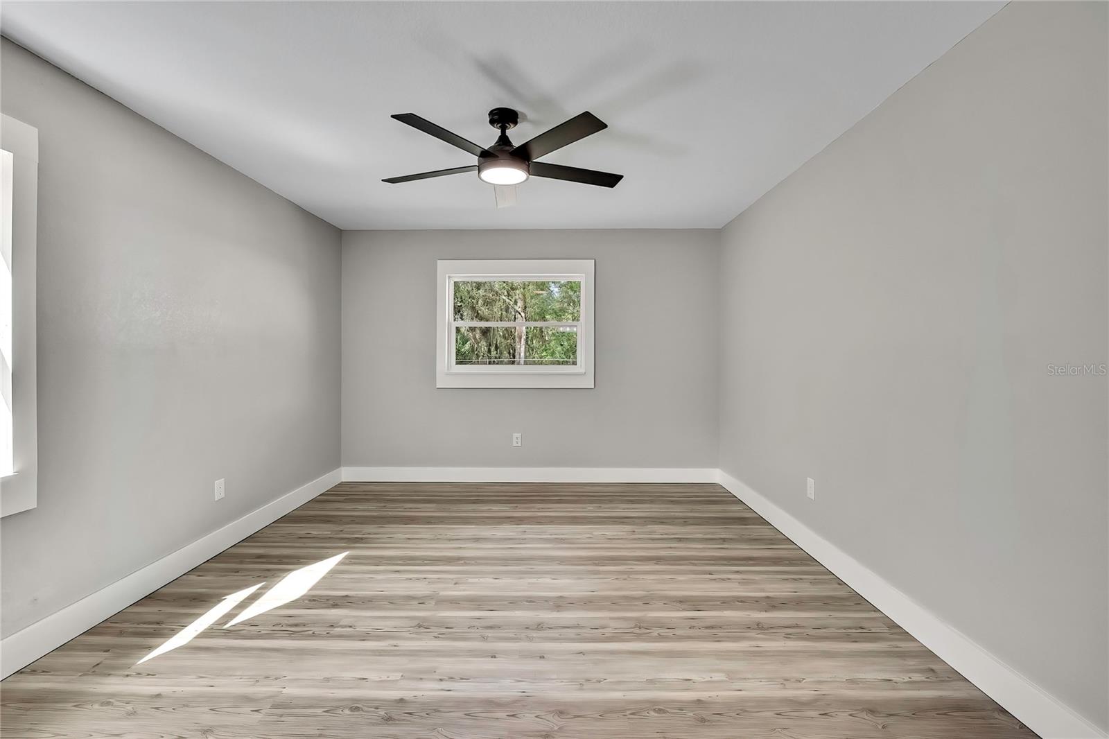 INVERNESS HIGHLANDS SOUTH - Residential