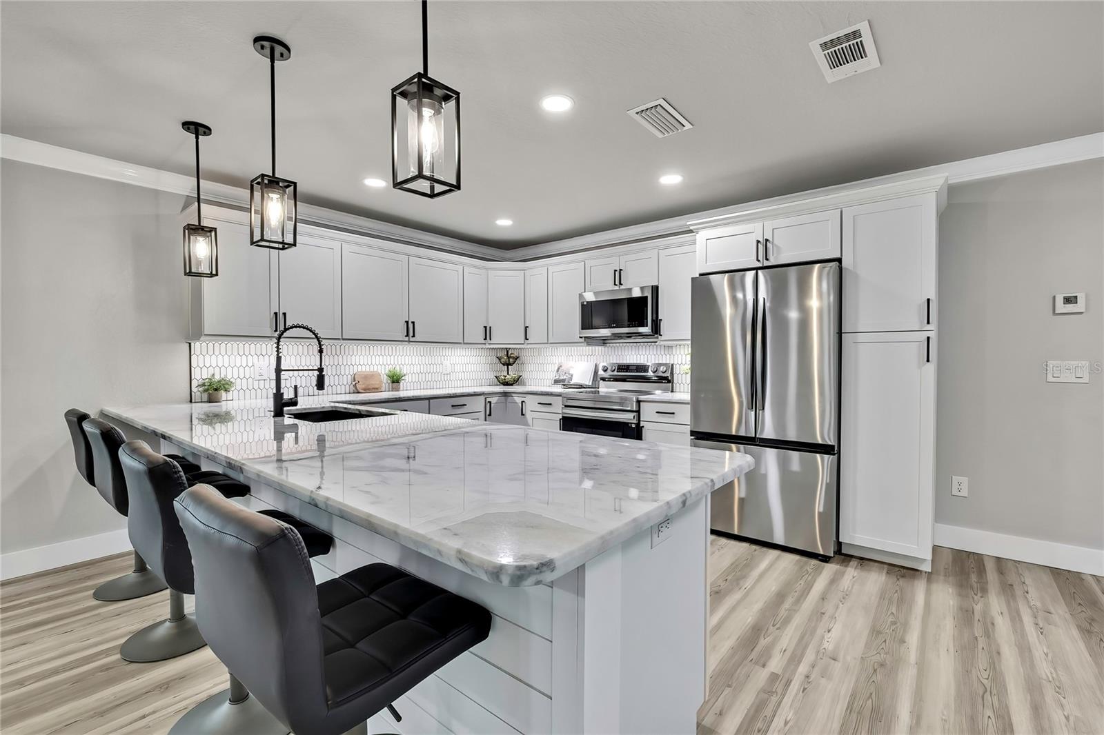 INVERNESS HIGHLANDS SOUTH - Residential