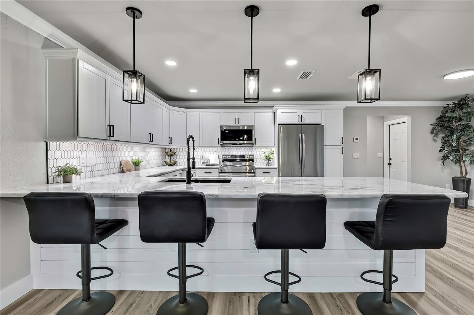 INVERNESS HIGHLANDS SOUTH - Residential