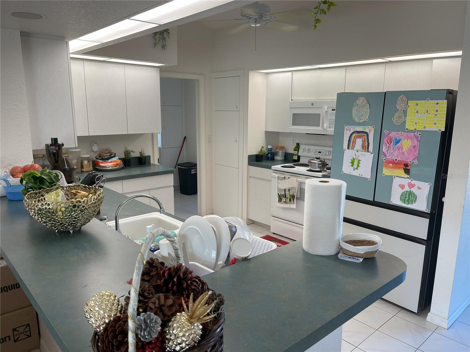 ROTONDA WEST BROADMOOR - Residential Lease