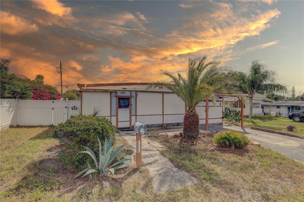 Photo of 1852 Hoyle Drive, Holiday, FL 34691 (MLS # TB8435535)
