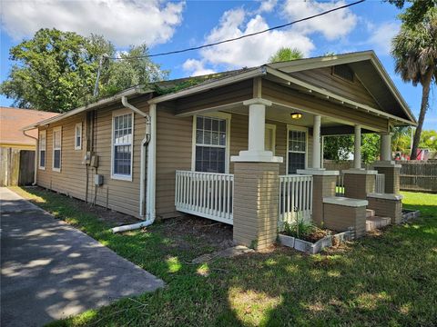 A home in TAMPA