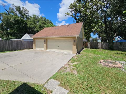 A home in TAMPA