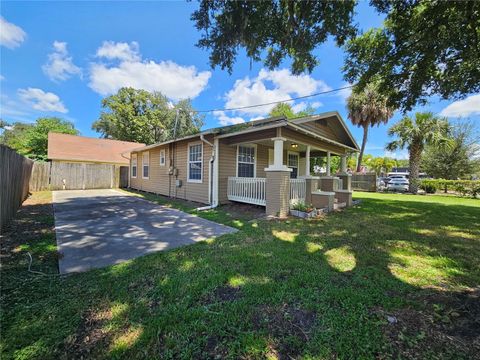 A home in TAMPA