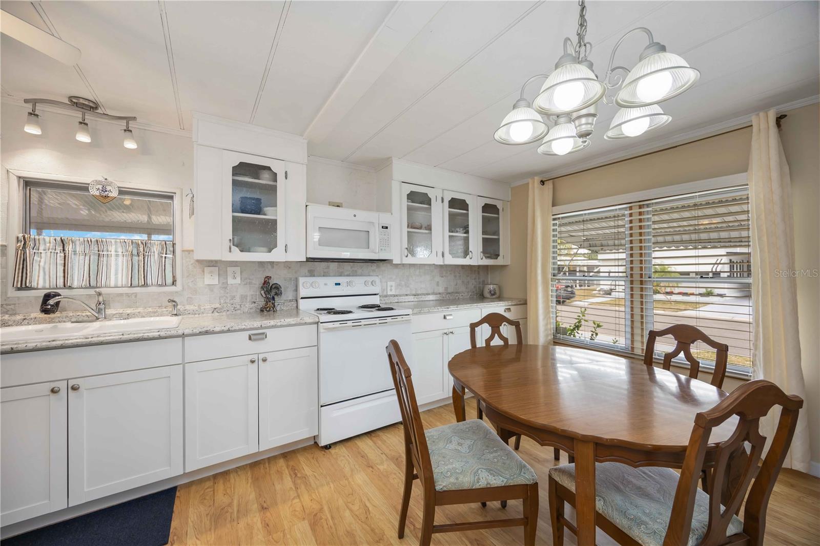 TIDEVUE ESTATES FIRST ADD - Residential