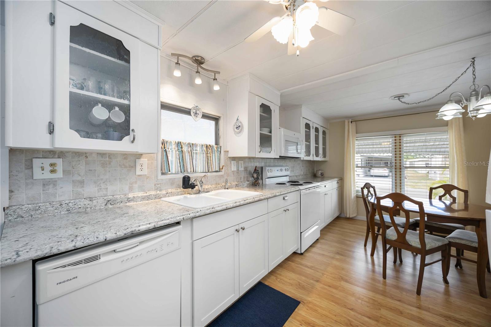 TIDEVUE ESTATES FIRST ADD - Residential