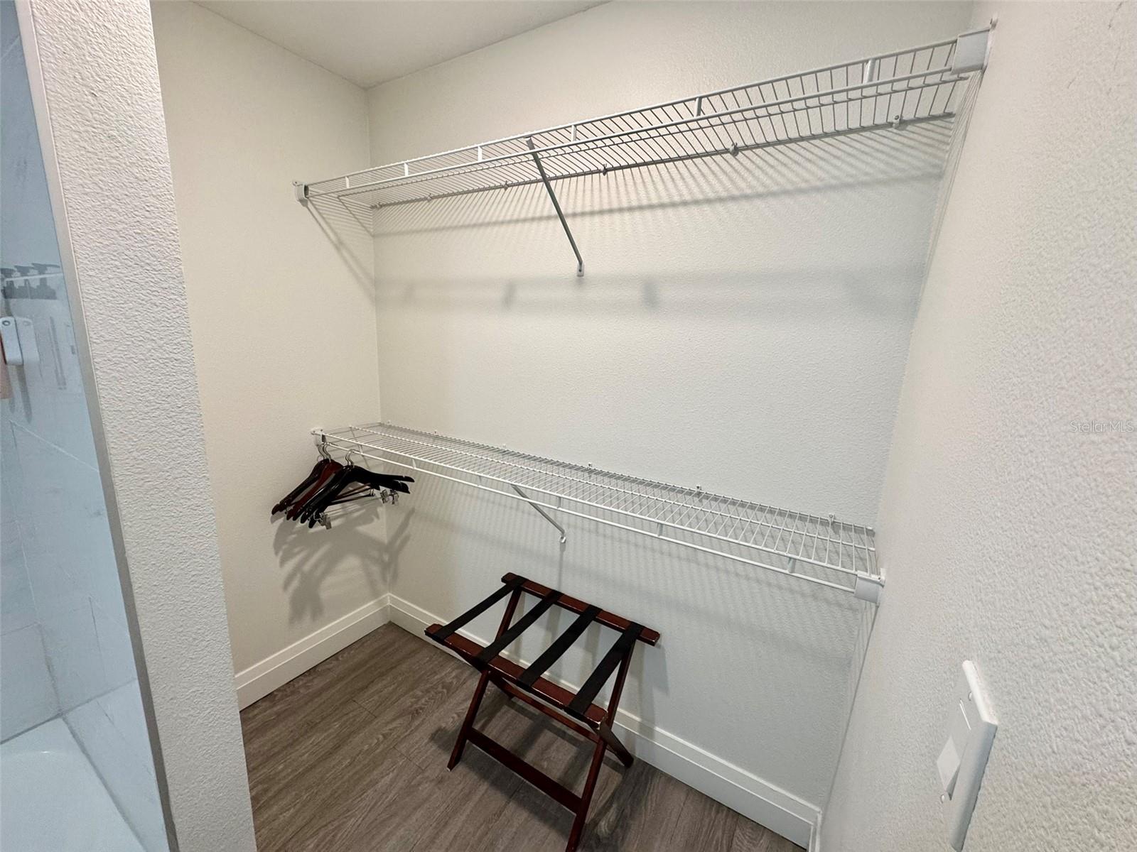 GROVE RESIDENCE & SPA HOTEL CONDO 3 - Residential