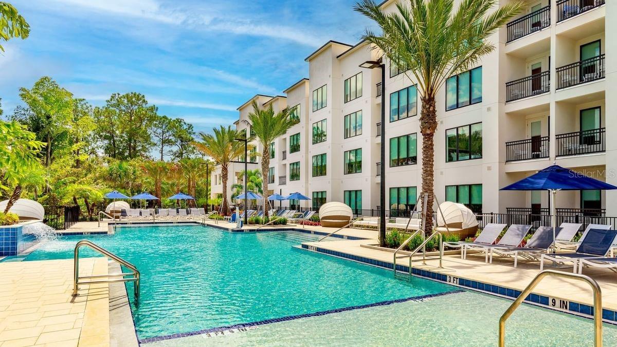 GROVE RESIDENCE & SPA HOTEL CONDO 3 - Residential