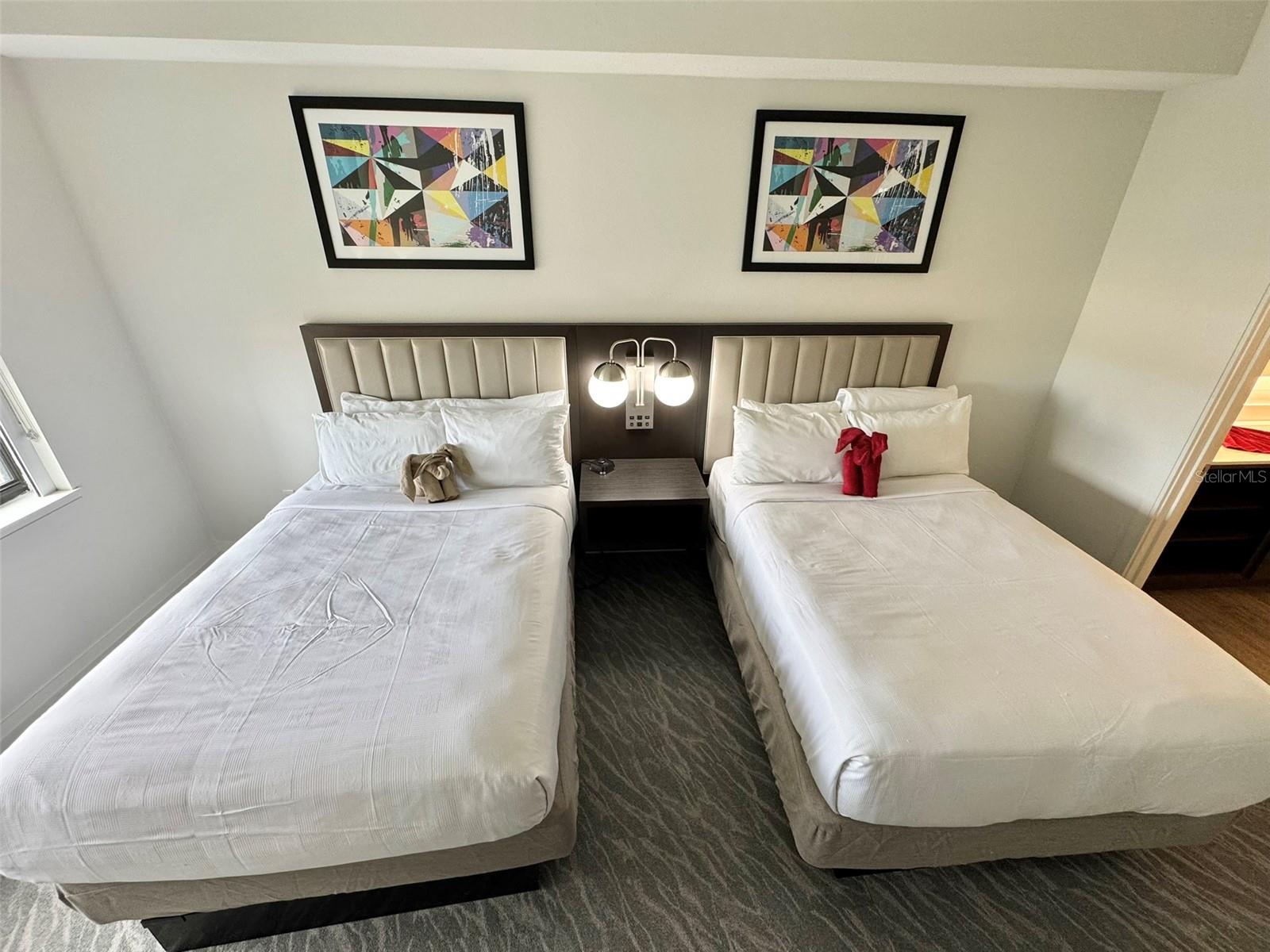 GROVE RESIDENCE & SPA HOTEL CONDO 3 - Residential