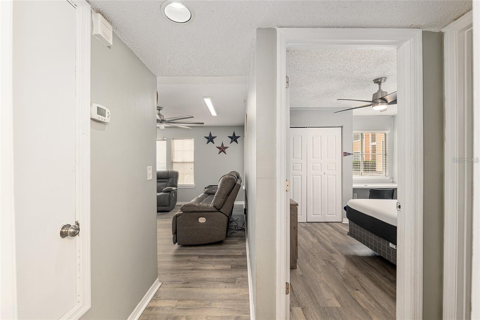 UNIVERSITY COMMONS - Residential