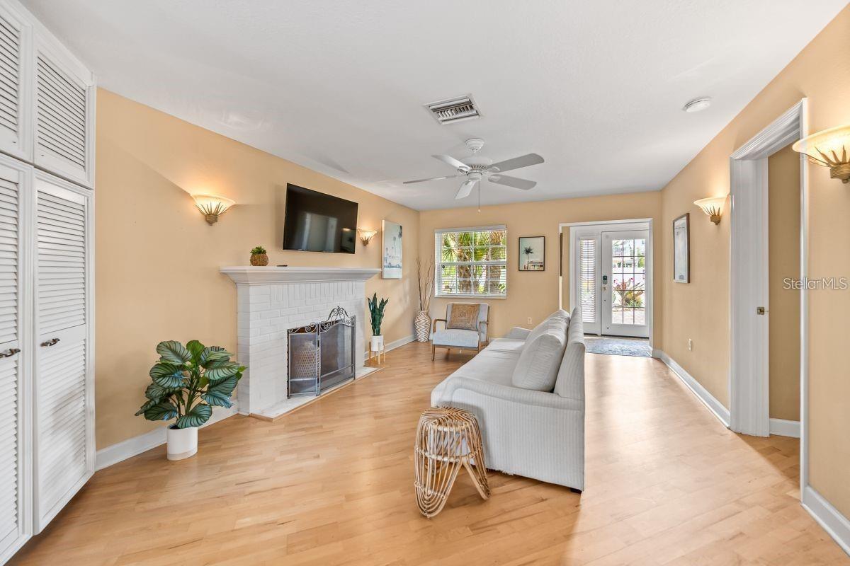 235 GRANT DRIVE