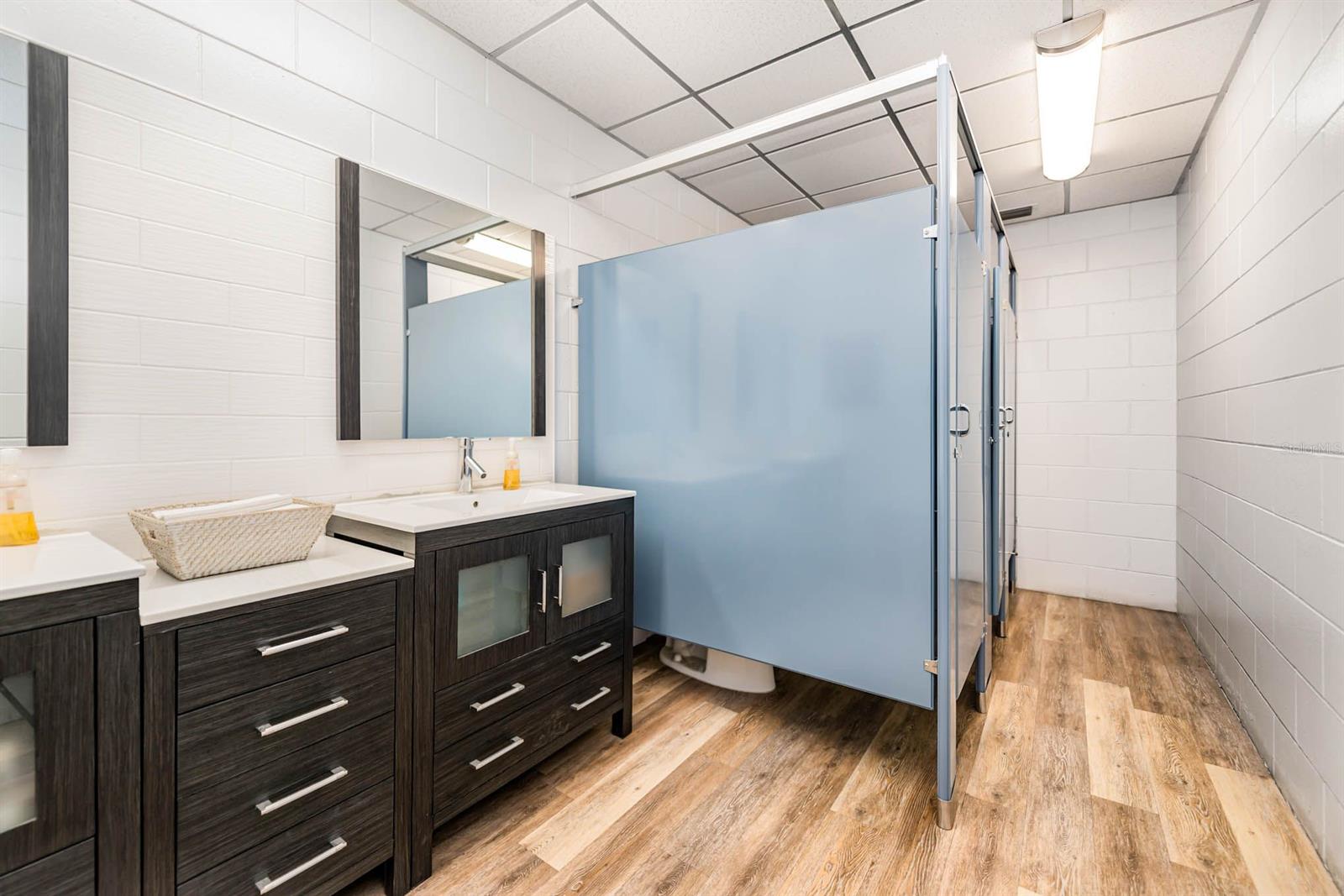 Seminole Indust Park 1st Add - Commercial Sale