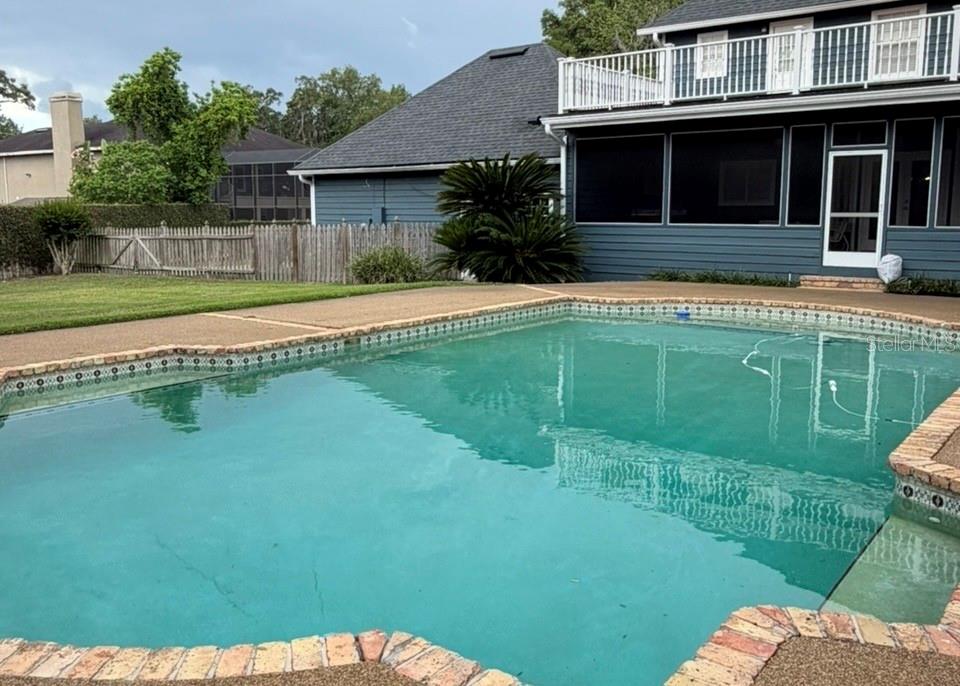 Casas a venda 1 - Jen Dantas 1256 OLD MILL ROAD
