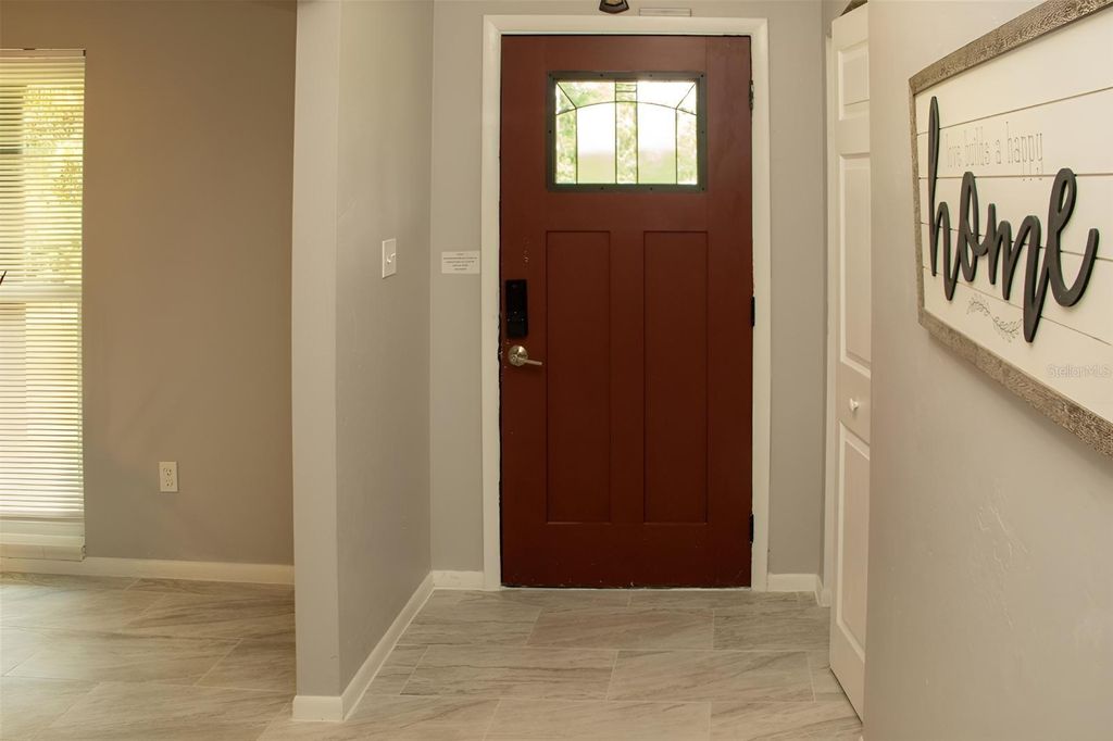 Photo of 8424 NW 2 Place, Gainesville, FL 32607 (MLS # O6400832)