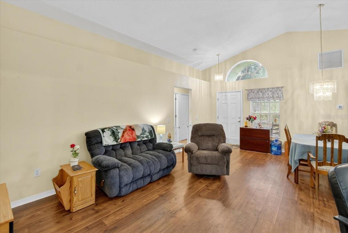 KINGS LAKE PH 1B UNIT 2 - Residential