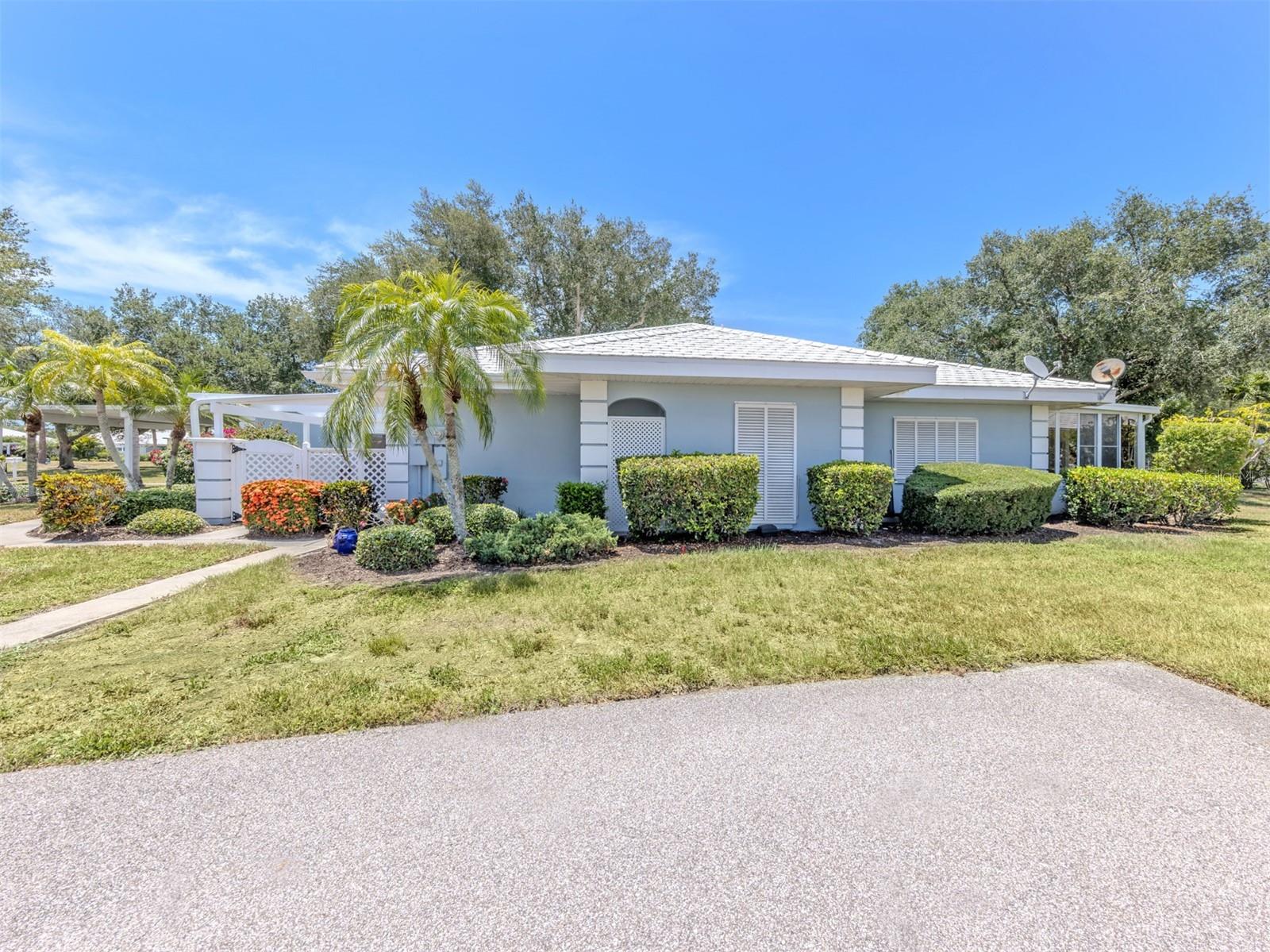 Search Properties for Sale 3 431 WEXFORD CIRCLE 76
