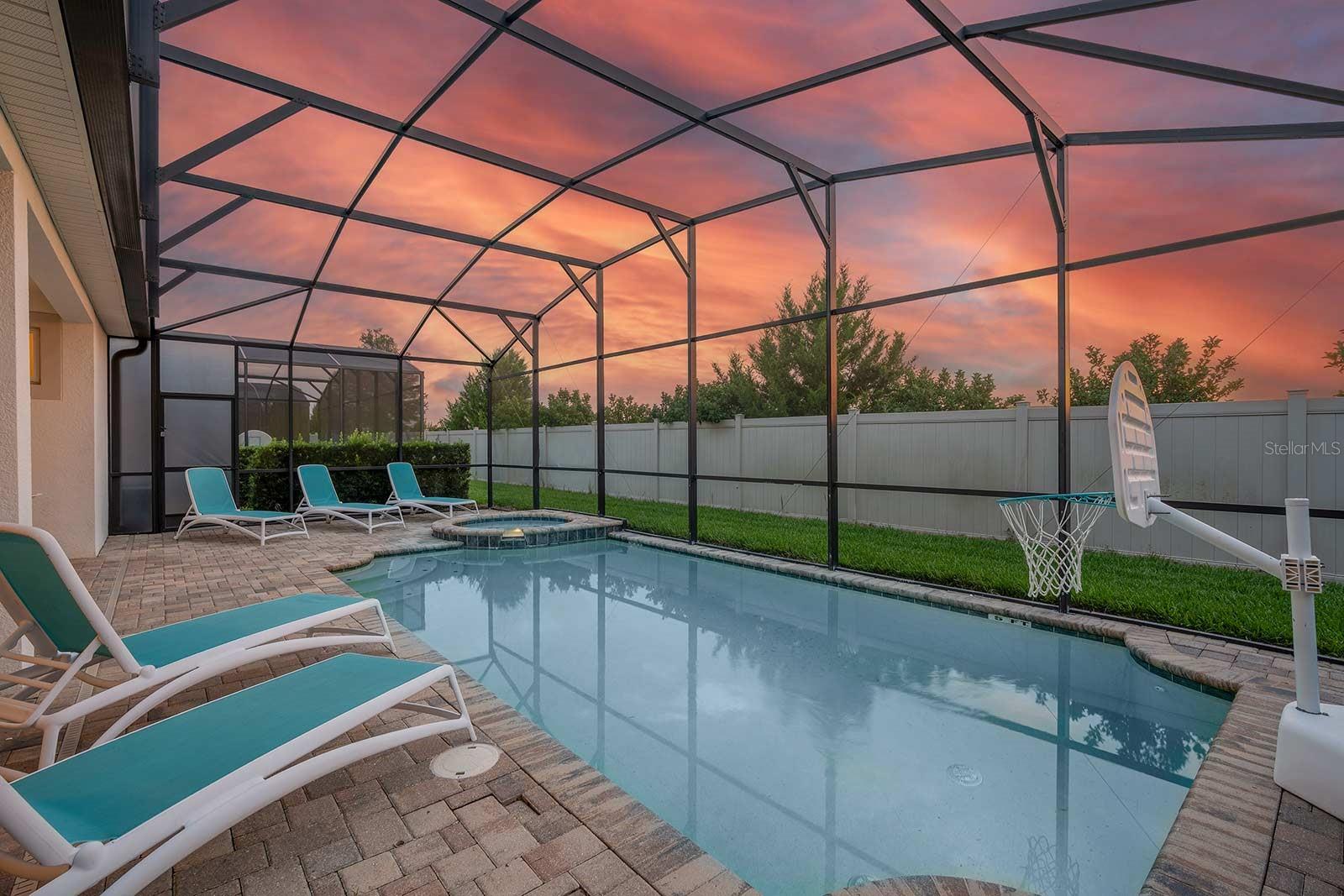 SOLARA RESORT - Residential