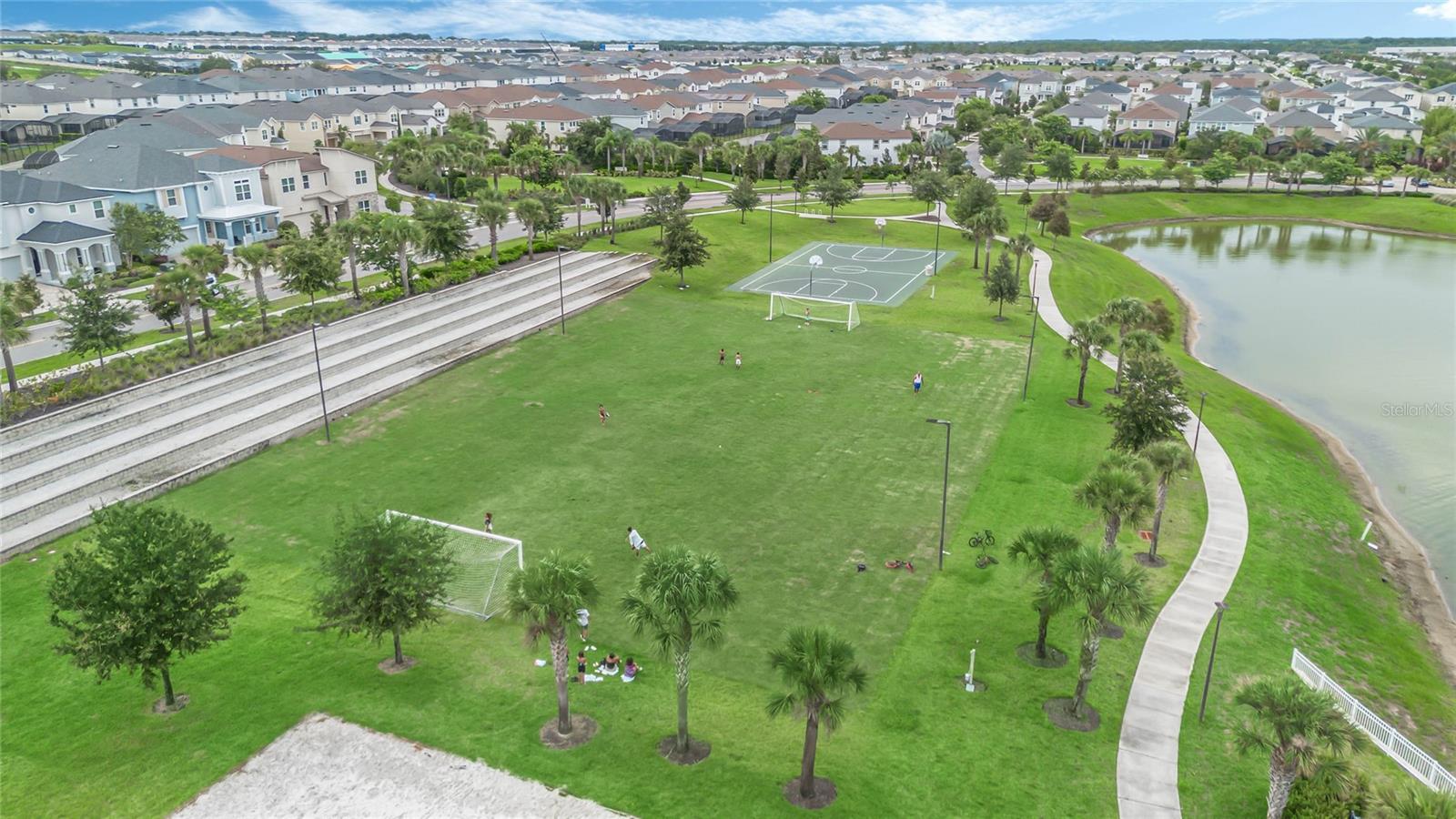 SOLARA RESORT - Residential