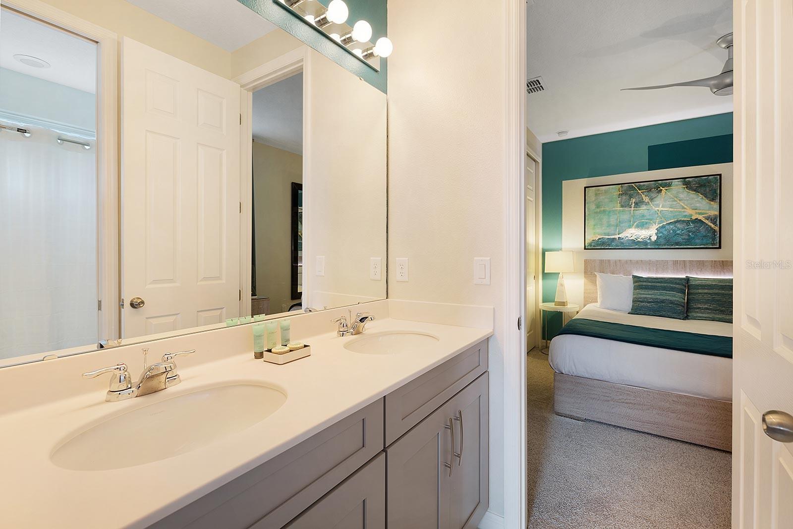 SOLARA RESORT - Residential