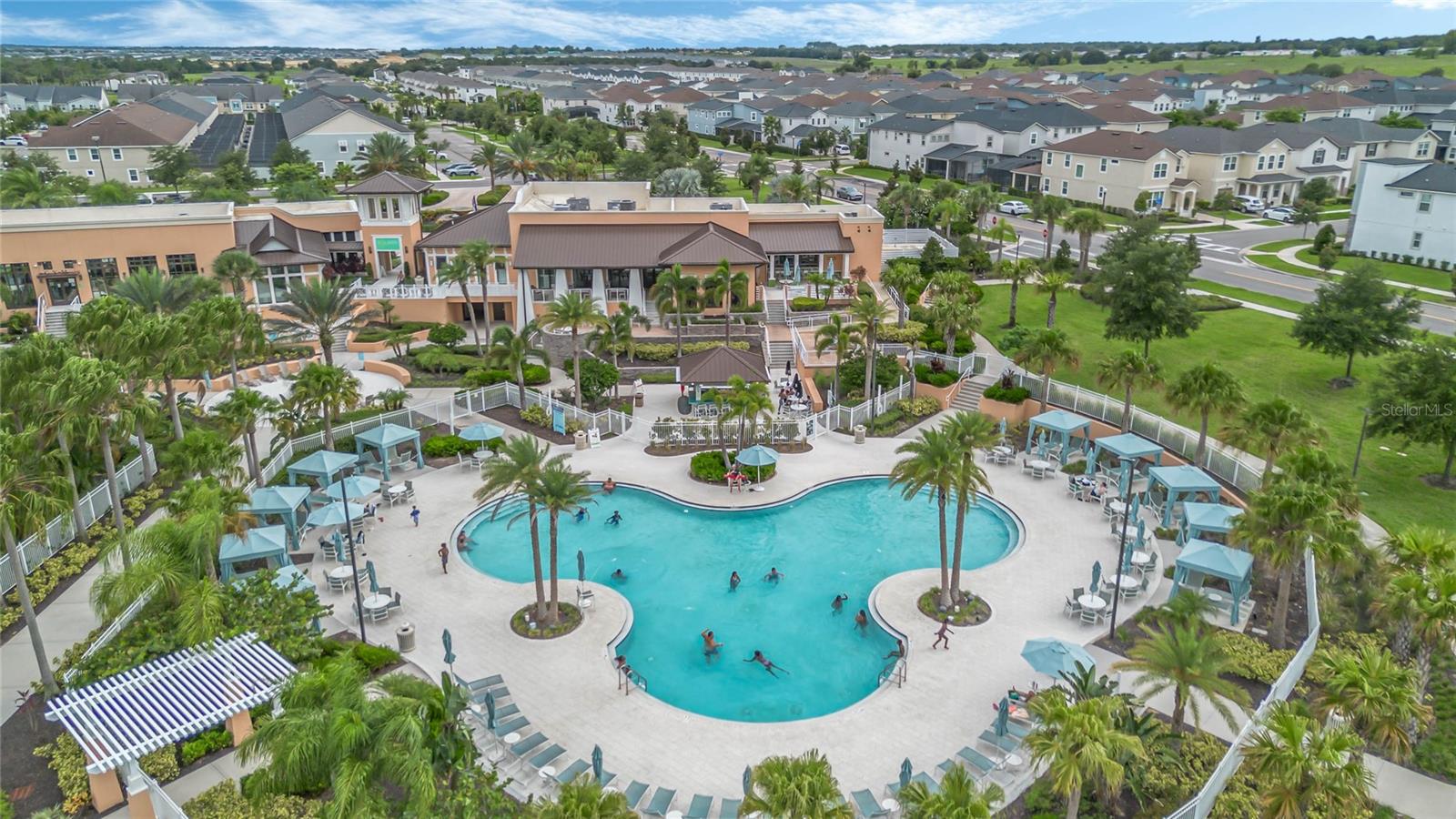 SOLARA RESORT - Residential