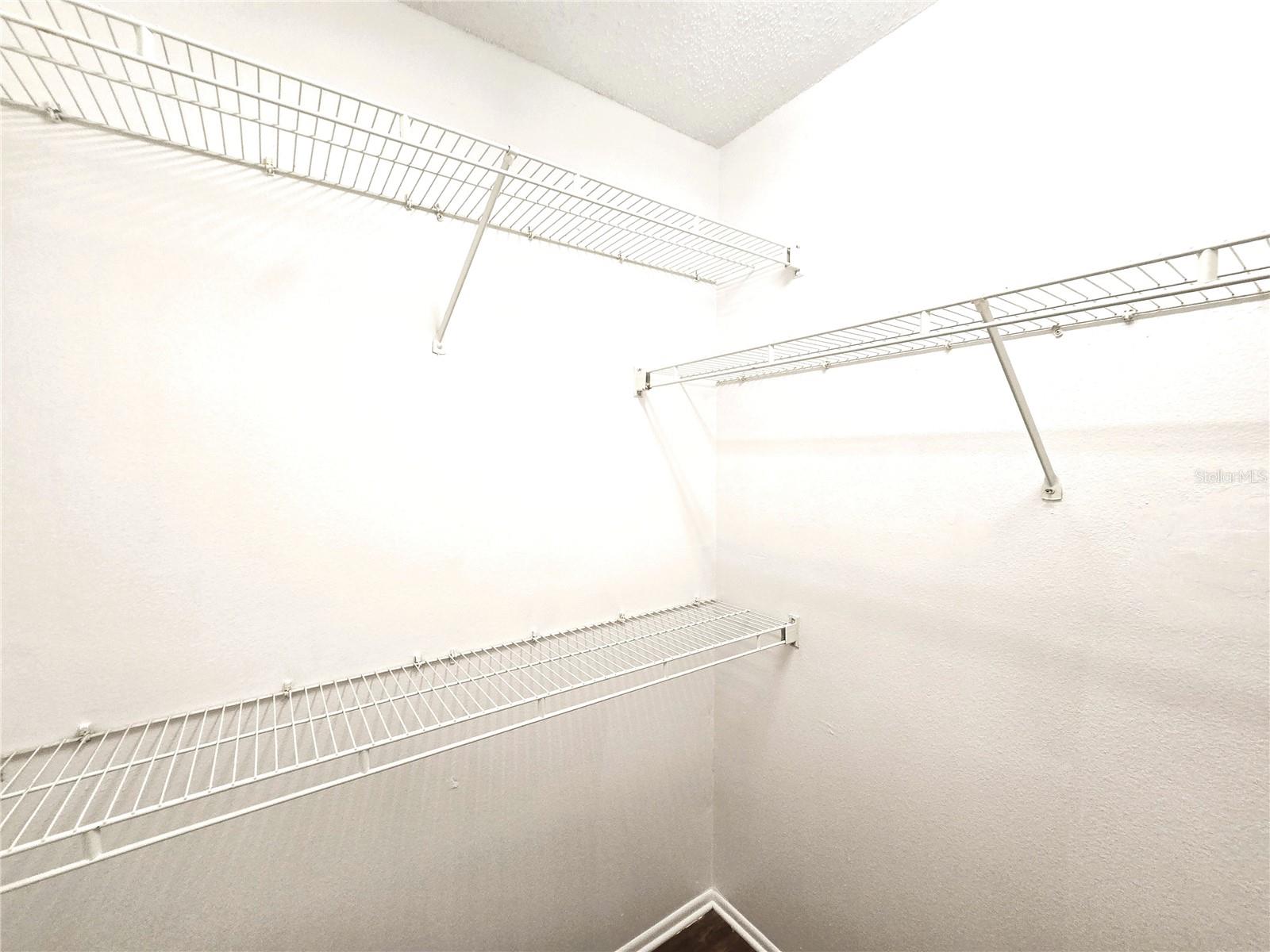 KING OAK VILLAS PH 2 4TH ADD - Residential Lease