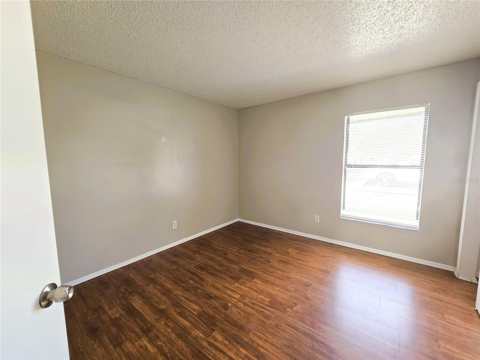 KING OAK VILLAS PH 2 4TH ADD - Residential Lease