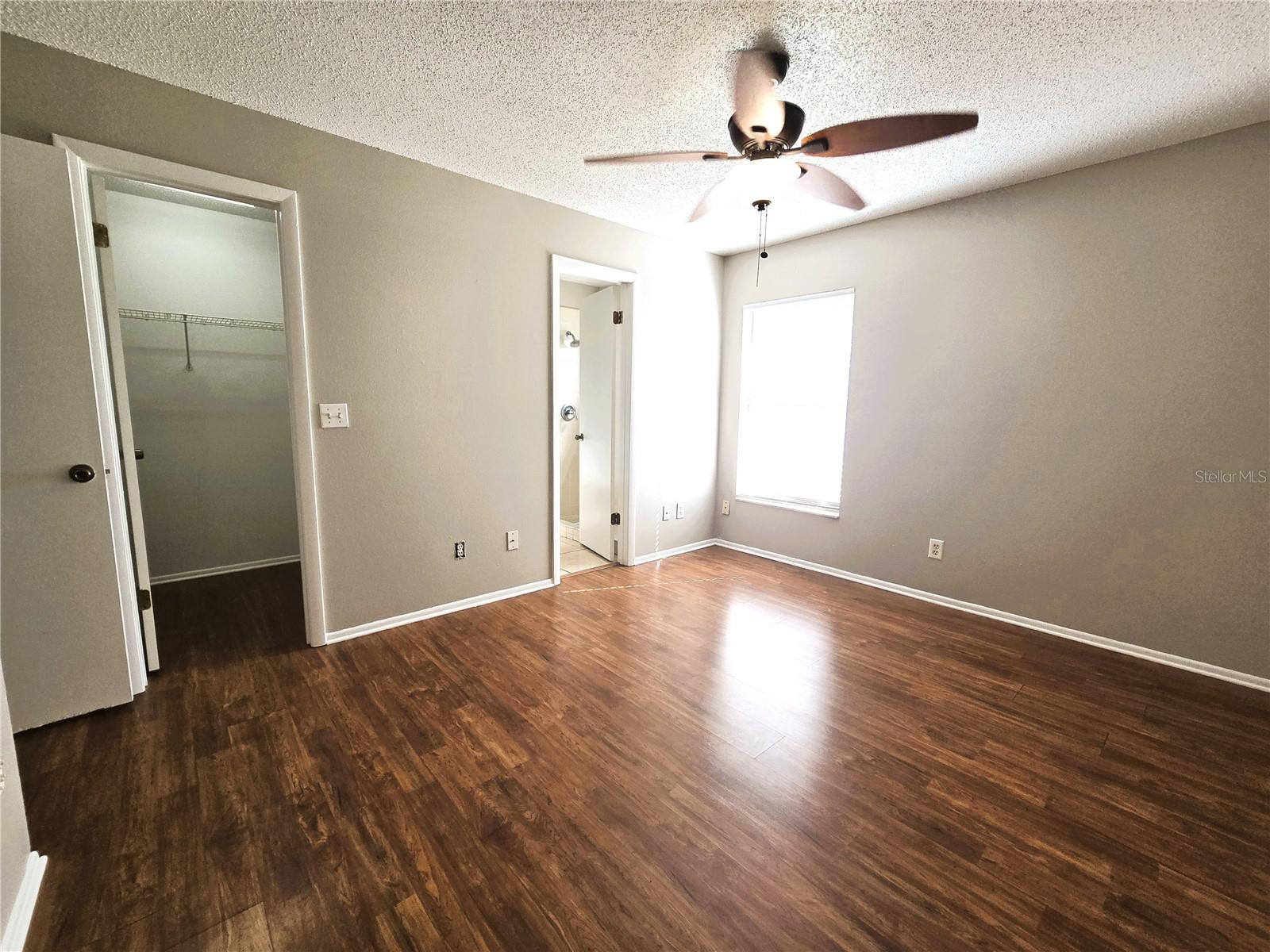KING OAK VILLAS PH 2 4TH ADD - Residential Lease
