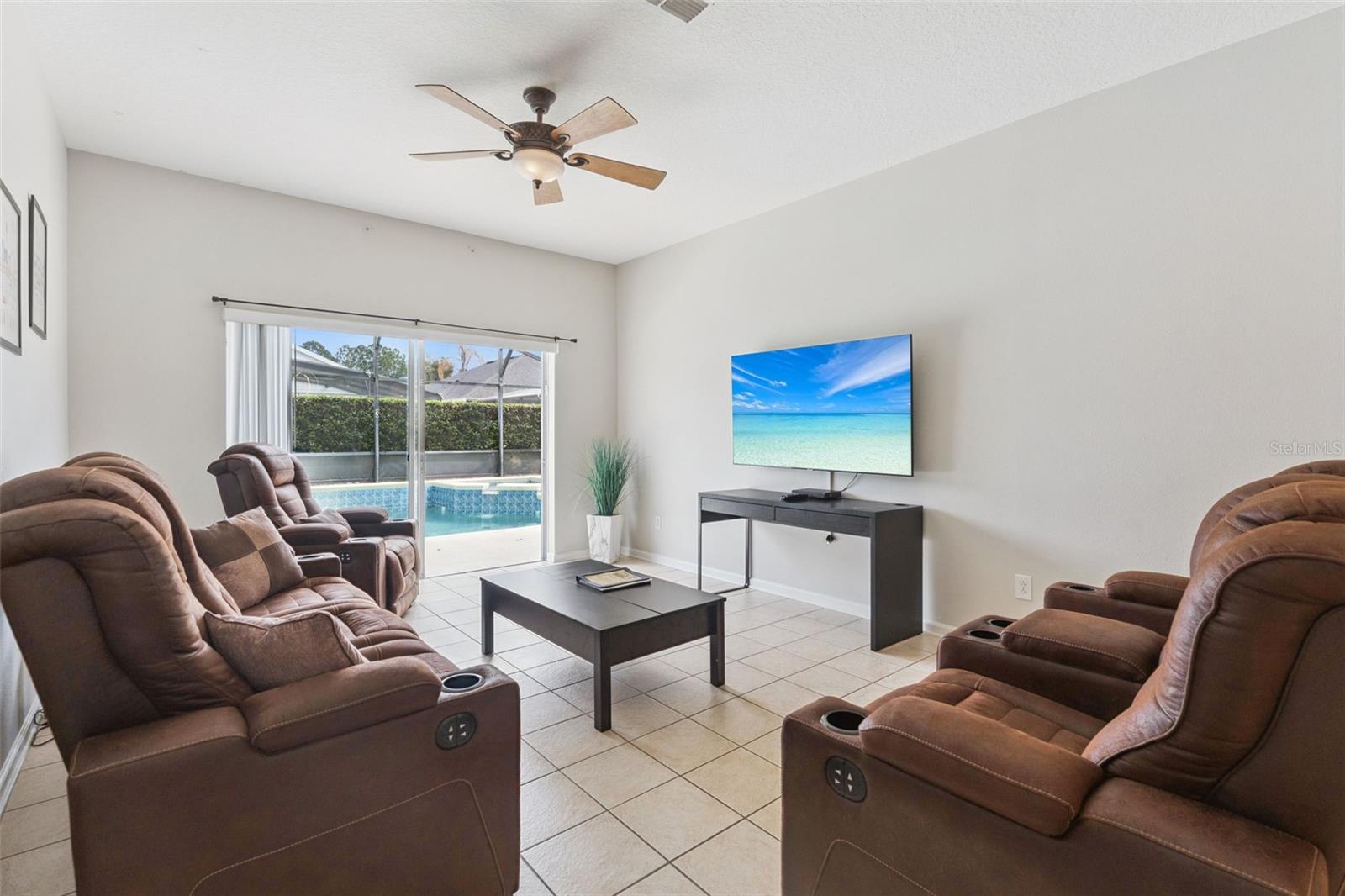 WYNDHAN PALMS PH 03 - Residential