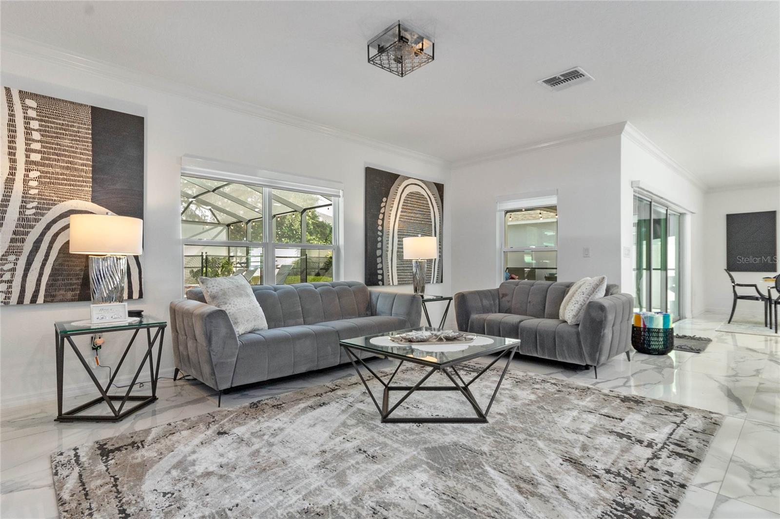 LAUREL ESTATES - Residential