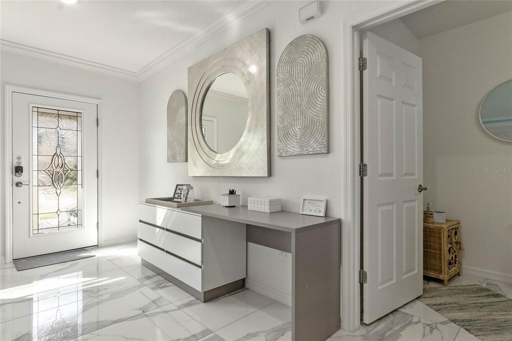 Photo of 689 Ogelthorpe Drive, Davenport, FL 33897 (MLS # S5142208)