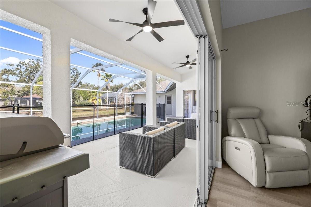 CHAPMAN MANORS - Residential