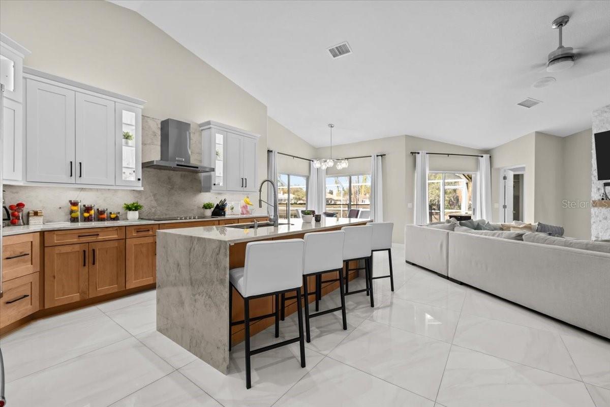 CHAPMAN MANORS - Residential