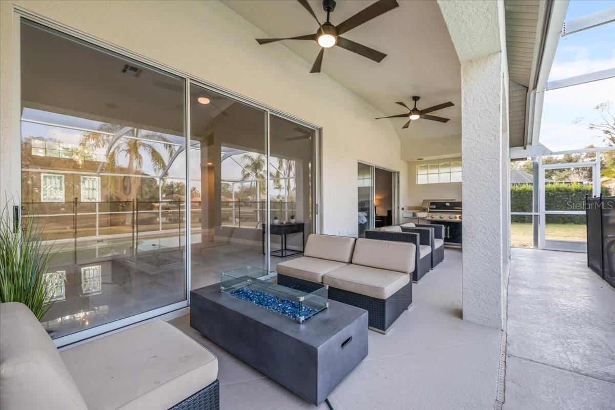 CHAPMAN MANORS - Residential