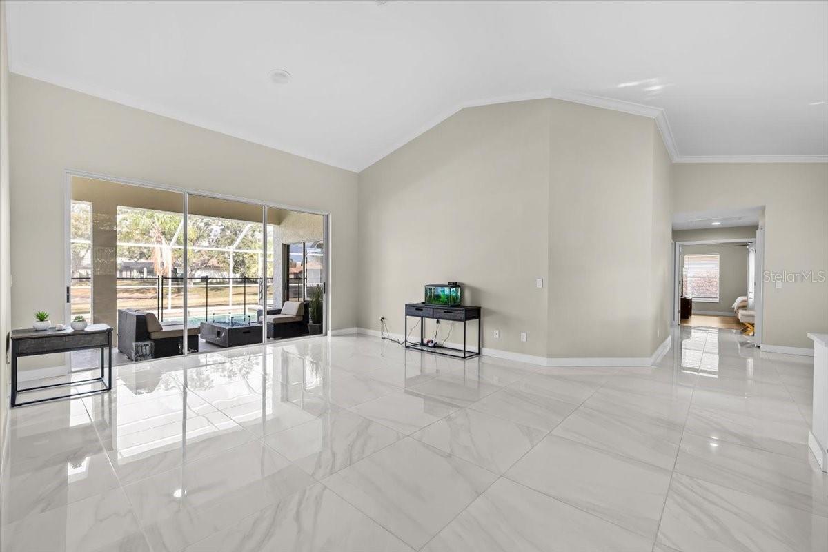 CHAPMAN MANORS - Residential