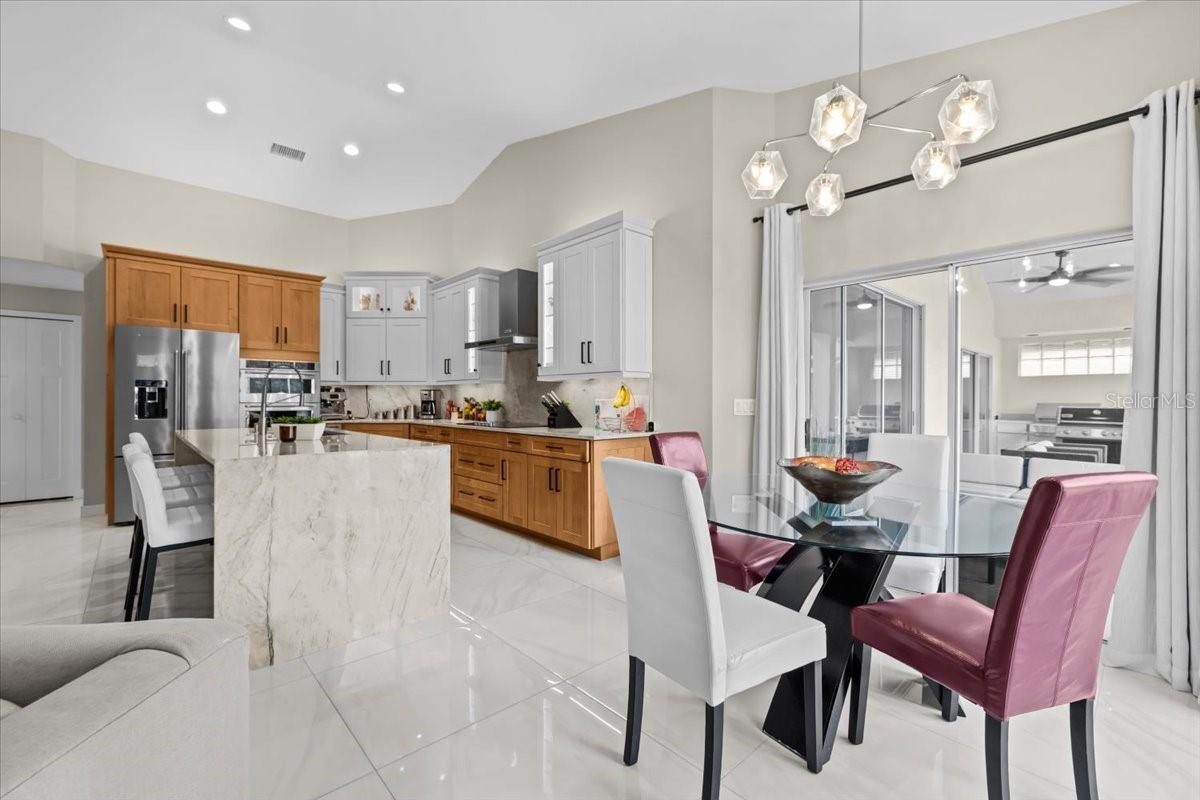 CHAPMAN MANORS - Residential