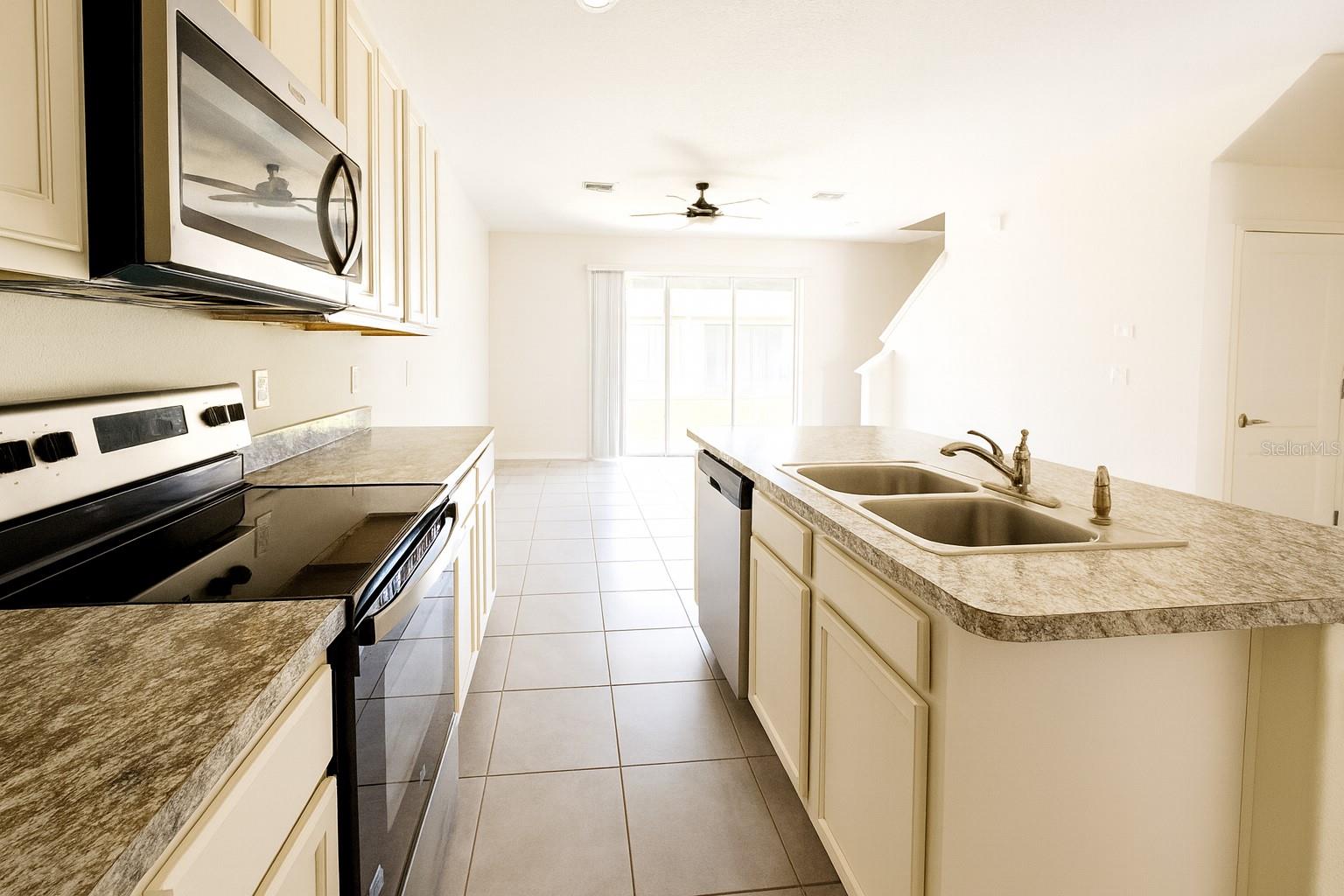 1288 YELLOW FINCH DRIVE
