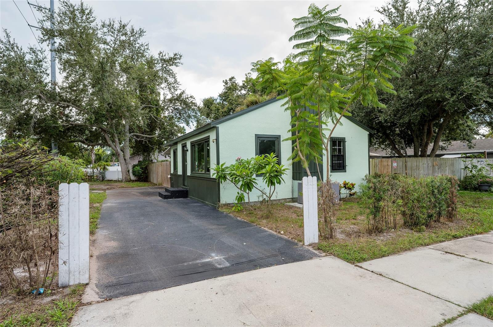 1700 TROTTER ROAD