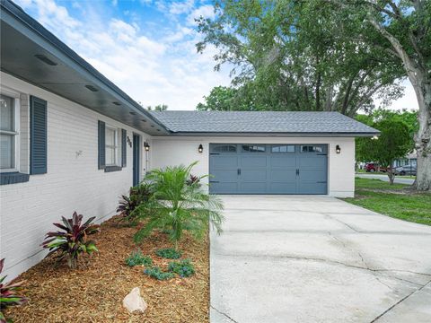 Photo of 228 Kilmer Lane, Winter Haven, FL 33884 (MLS # O6311415) Photo of 228 Kilmer Lane, Winter Haven, FL 33884 (MLS # O6311415)