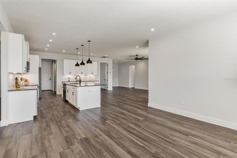 Tiny photo for 415 N Dixie Drive, Howey In The Hills, FL 34737 (MLS # G5110089)