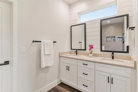 Tiny photo for 415 N Dixie Drive, Howey In The Hills, FL 34737 (MLS # G5110089)