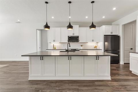 Tiny photo for 415 N Dixie Drive, Howey In The Hills, FL 34737 (MLS # G5110089)