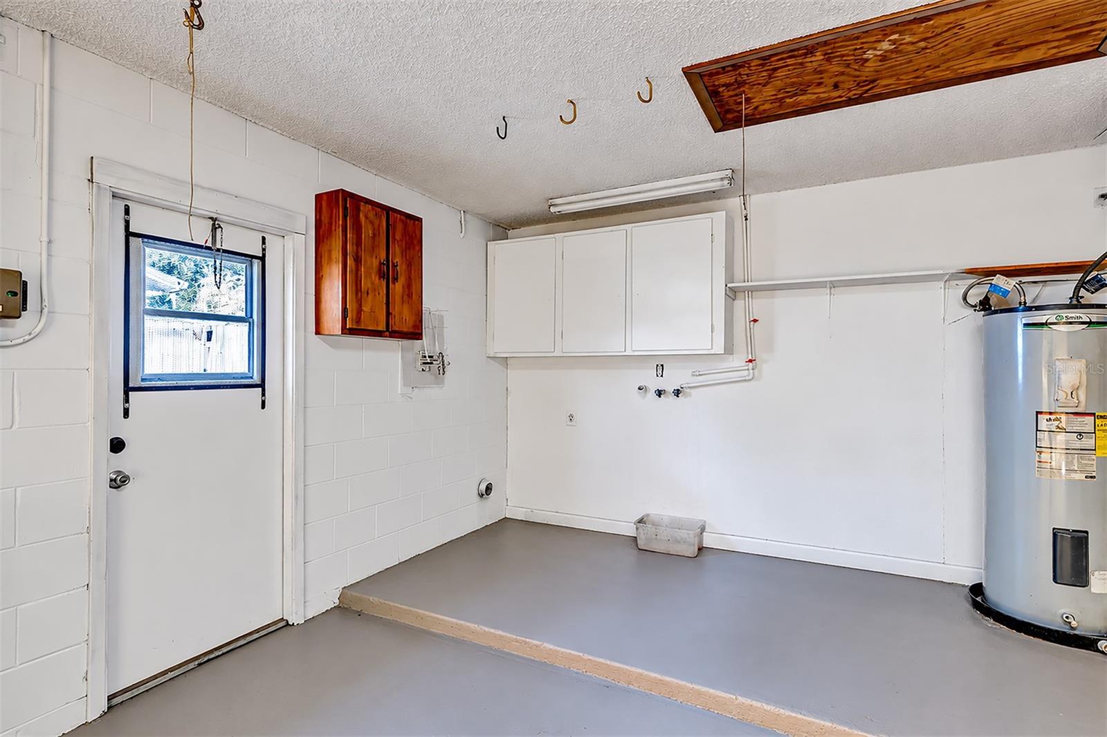 415 CART COURT