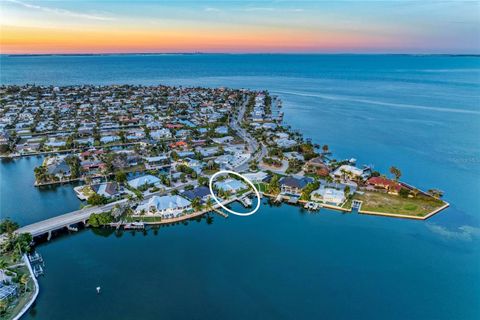 605 KEY ROYALE DRIVE HOLMES BEACH FL 34217