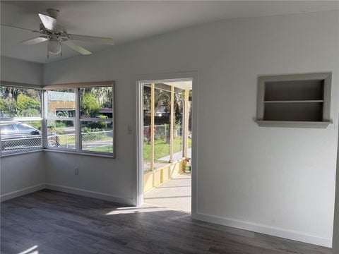Tiny photo for 2106 Vine Street, Leesburg, FL 34748 (MLS # G5119580)