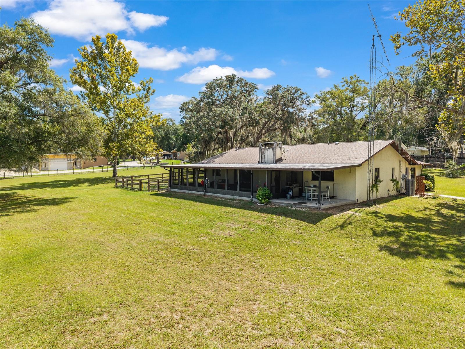 HIGHLAND WOODS UNREC - Residential