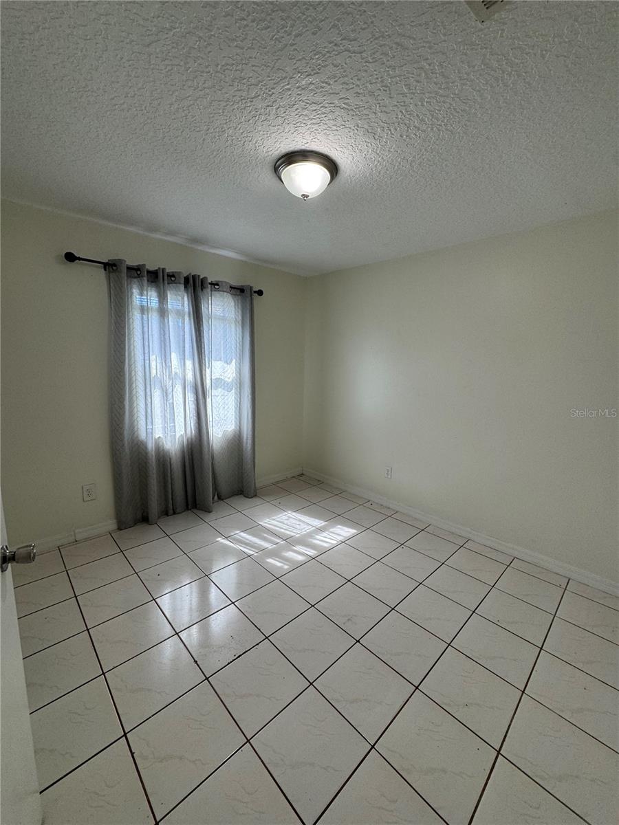 LAGO MESA VILLAS - Residential Lease