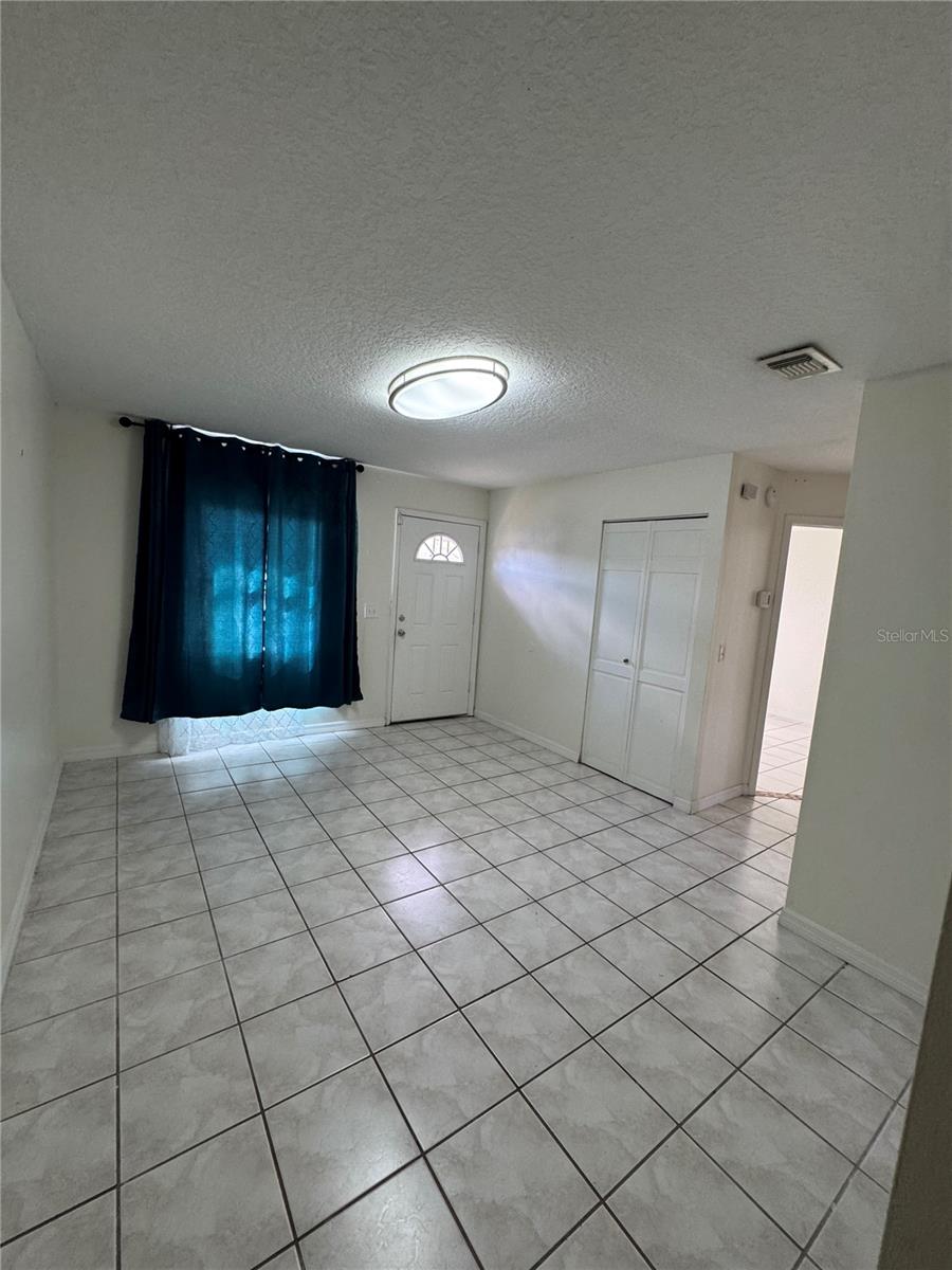 LAGO MESA VILLAS - Residential Lease