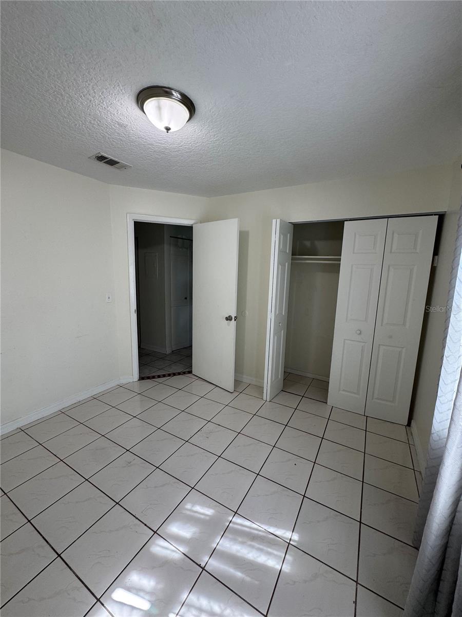 LAGO MESA VILLAS - Residential Lease