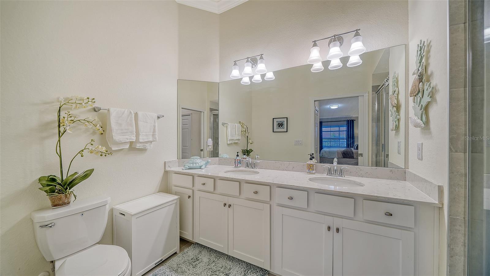 VERANDA V AT LAKEWOOD NATIONAL PH V - Residential Lease