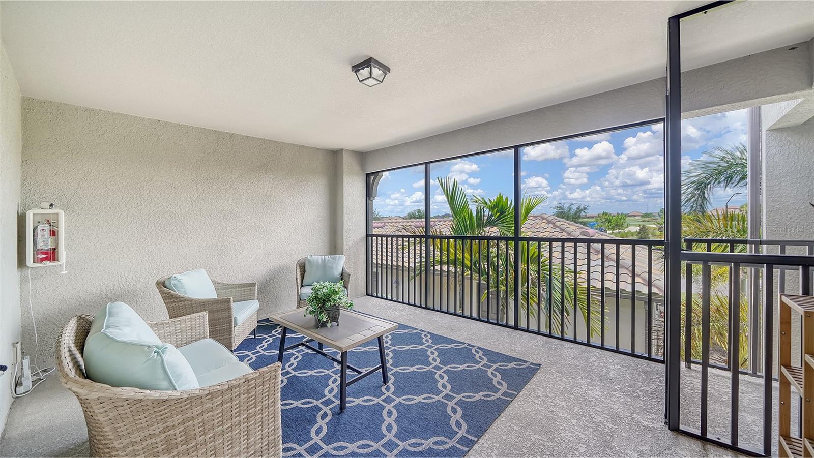 VERANDA V AT LAKEWOOD NATIONAL PH V - Residential Lease